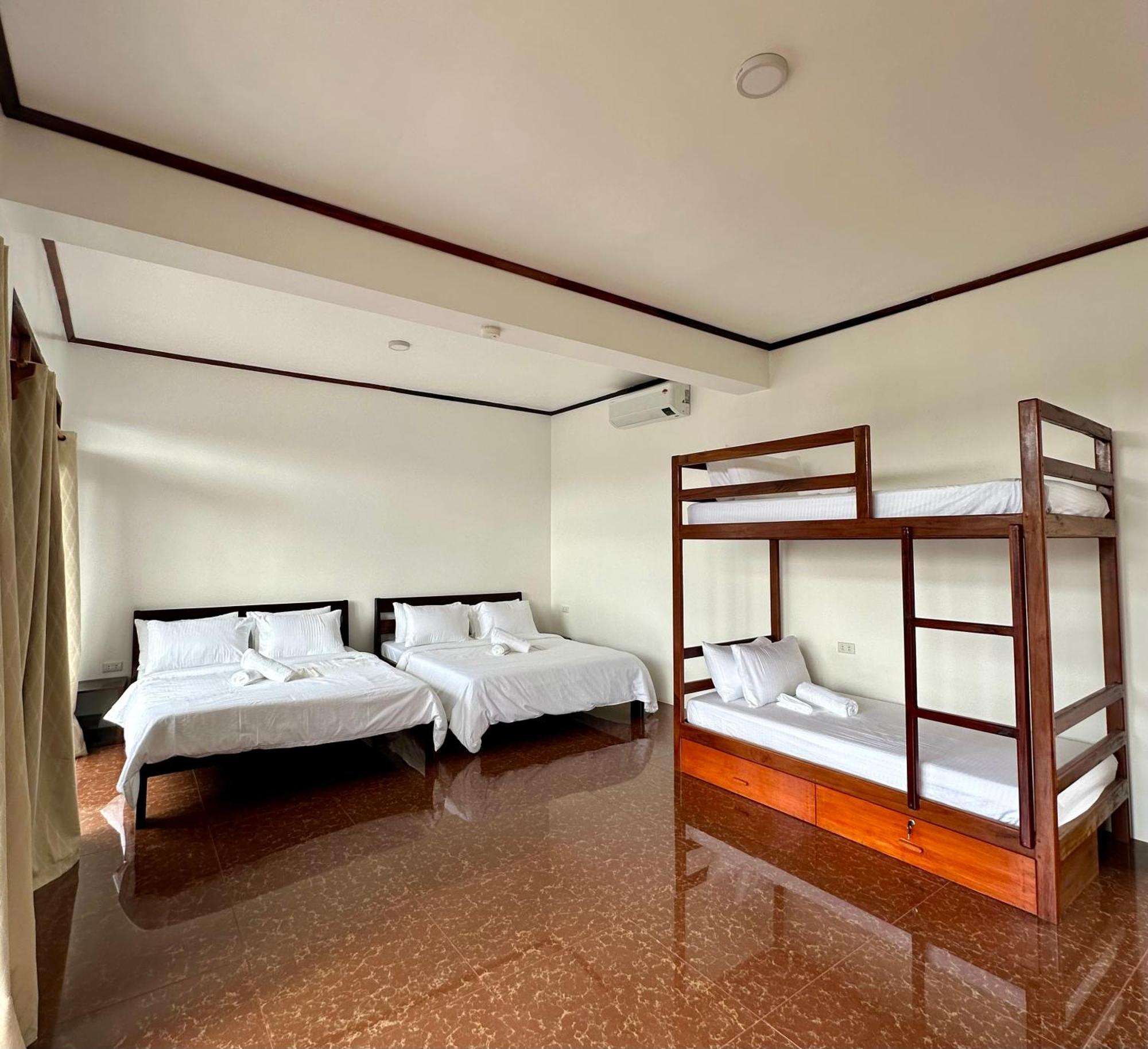 Haven Suites Siargao General Luna  Room photo